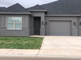 7124 22nd St in Lubbock, TX - Building Photo