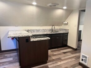23775 Lake Dr in Crestline, CA - Building Photo - Building Photo