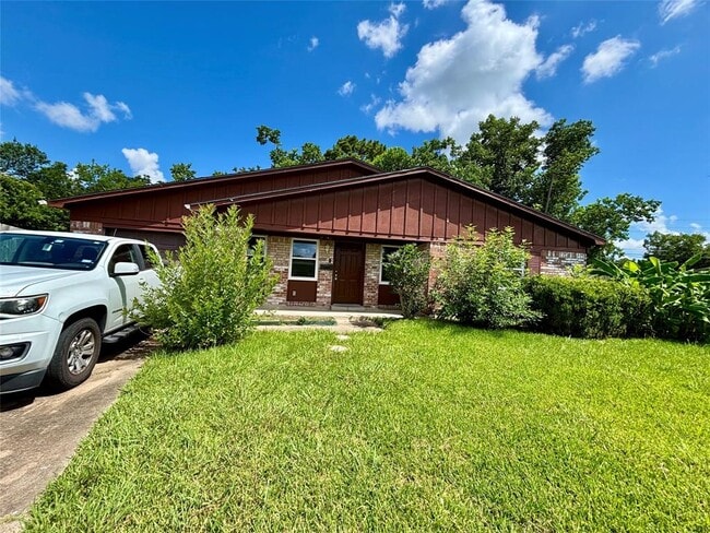 property at 11802 Sorsby Way