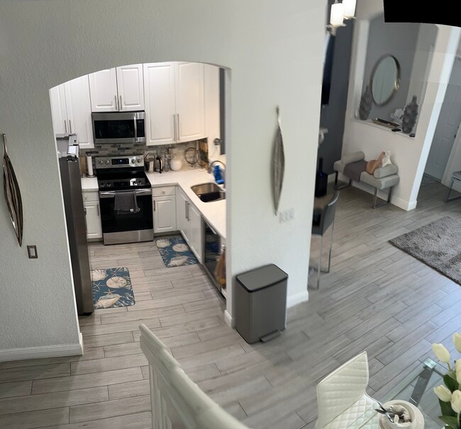 2167 SW 99th Way in Miramar, FL - Building Photo - Building Photo