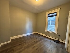 439 Marshall St, Unit 2 in Elizabeth, NJ - Building Photo - Building Photo