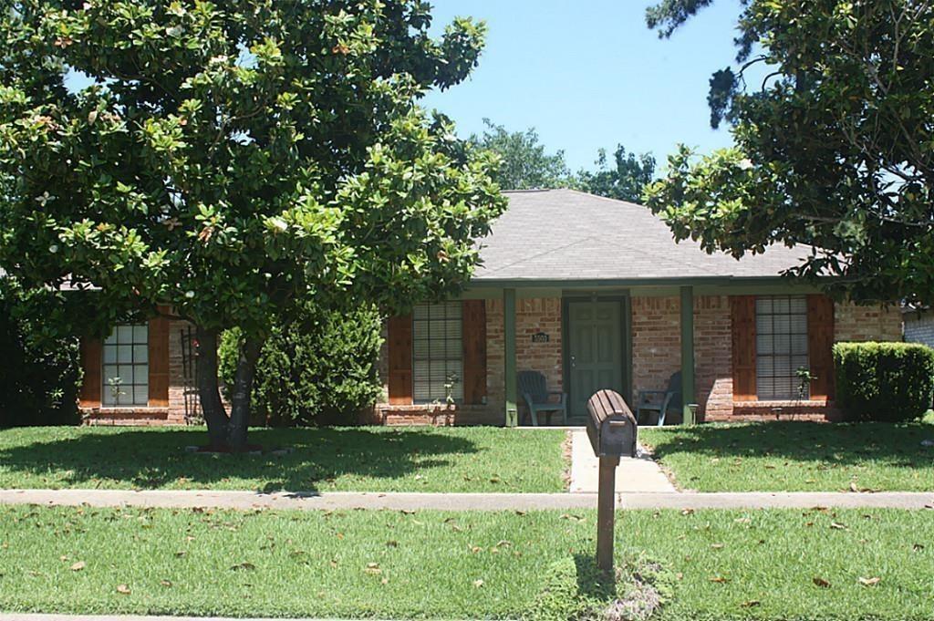 5503 Lynngate Dr in Spring, TX - Building Photo