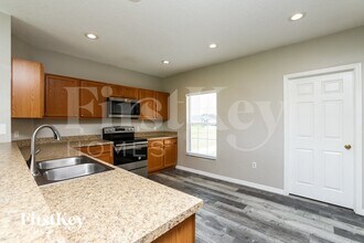 939 Cumberland Dr in Kissimmee, FL - Building Photo - Building Photo