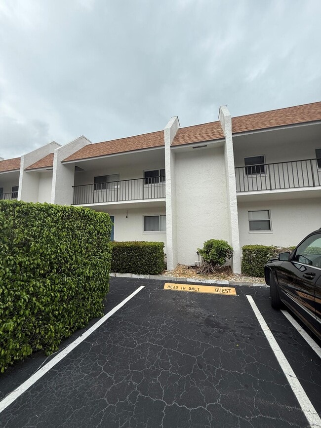 property at 2805 SW 22nd Ave