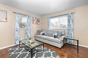 3543 Otterbein Ave, Unit 3543 in Dayton, OH - Building Photo