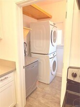 1253 Del Rey Ave in Pasadena, CA - Building Photo - Building Photo