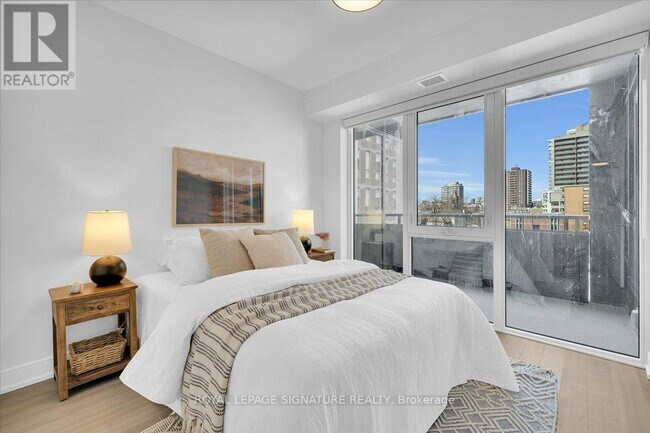 664 Spadina Ave. in Toronto, ON - Building Photo - Building Photo