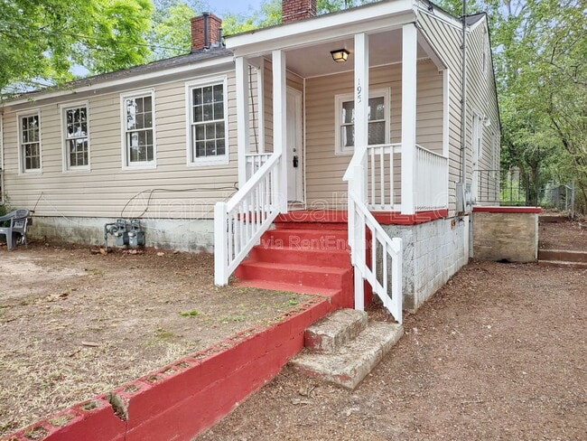 property at 195 Hedges St SE