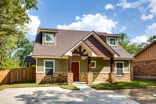 118 Mile Dr in College Station, TX - Building Photo