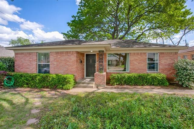 6450 Ridgemont Dr in Dallas, TX - Building Photo - Building Photo