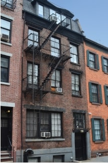 102 Greenwich Avenue in New York, NY - Building Photo