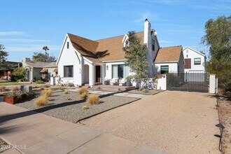 514 W Holly St in Phoenix, AZ - Building Photo - Building Photo