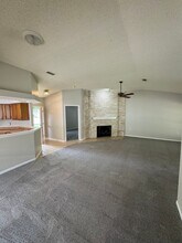 9239 Greens Point in San Antonio, TX - Building Photo - Building Photo