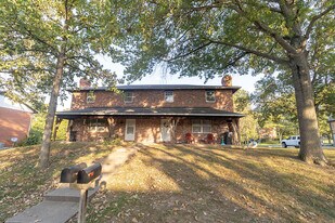 3314 Belle Meade Dr in Columbia, MO - Building Photo