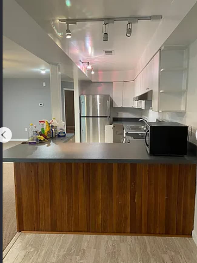 property at 1852 Kalorama Rd NW