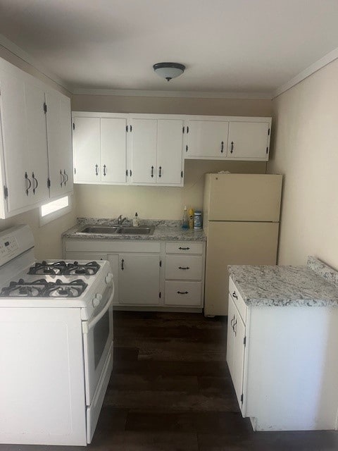 105 Warner Rd in Fayetteville, NY - Building Photo - Building Photo