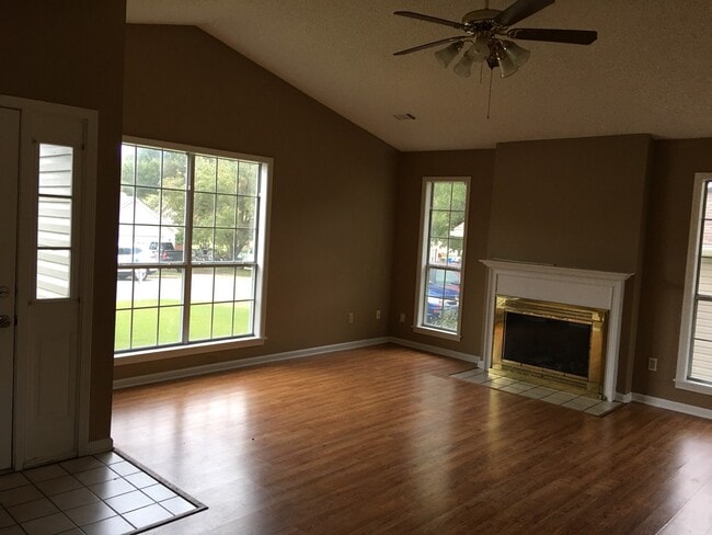 4007 Cornerstone Dr in Jonesboro, AR - Building Photo - Building Photo