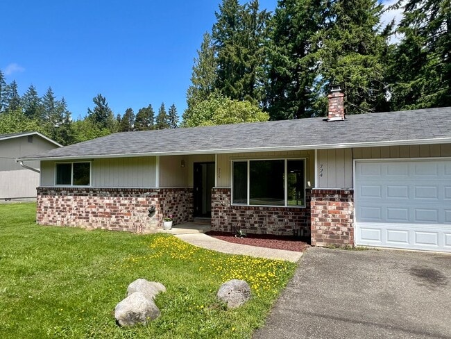 property at 724 36th Ave NE