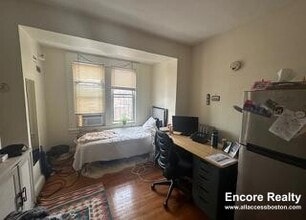 70 Strathmore Rd in Boston, MA - Foto de edificio - Building Photo