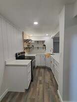 8 N 100 E in Tooele, UT - Building Photo