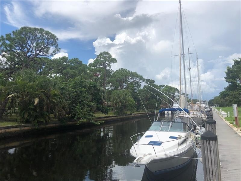 1000 River Reach Dr-Unit -503 in Fort Lauderdale, FL - Building Photo