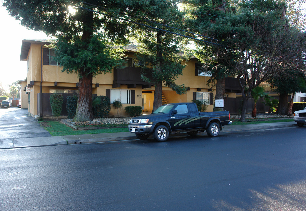 El Markay Apartment in Mountain View, CA - Building Photo