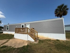 2800 19th Ave in Gulfport, MS - Building Photo - Building Photo