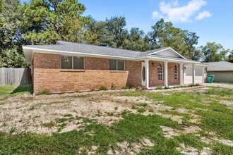 607 Sunset Dr in Bay St. Louis, MS - Building Photo - Building Photo