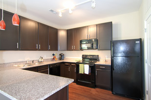 Oak Grove Crossing Apartamentos