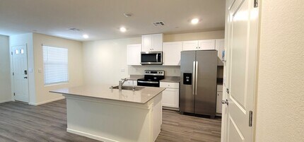 1900 Omaggio Vista St in Henderson, NV - Building Photo - Building Photo