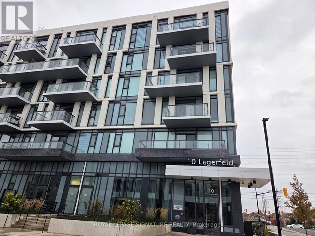 10 Lagerfeld Dr in Brampton, ON - Building Photo - Building Photo