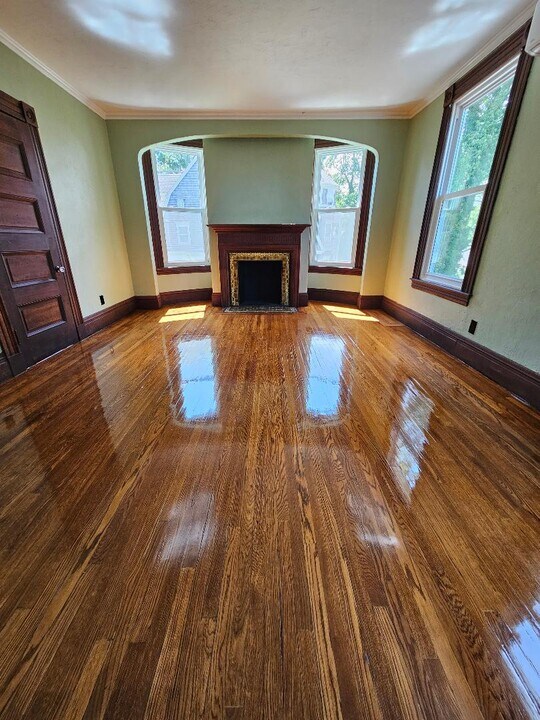 764 Rock St, Unit 3 in Fall River, MA - Building Photo