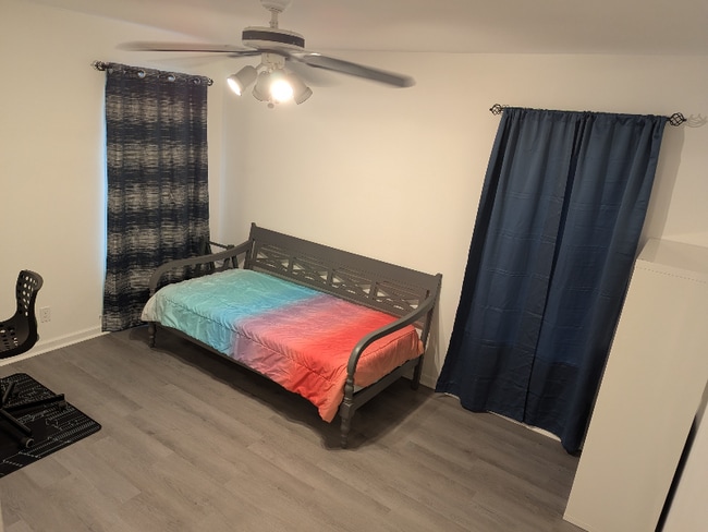 property at 3814 Starhill Dr