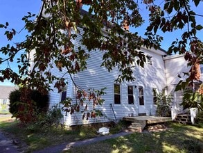 145 Indigo Hill Rd in Somersworth, NH - Building Photo - Building Photo