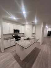 12051 Pewee Ct in San Antonio, TX - Building Photo - Building Photo