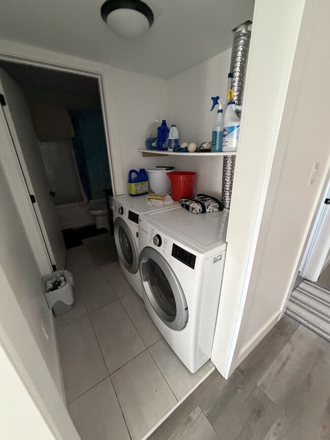 227 Ave Blackburn in Ottawa, ON - Building Photo - Building Photo