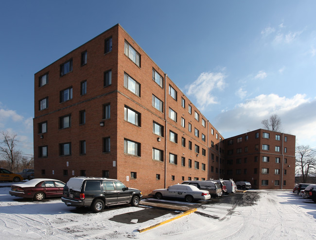 The Current at Riverdale Park in Riverdale, MD - Foto de edificio - Building Photo