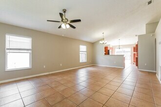 7909 Harbor Bend Cir, Unit 1460-102 in Orlando, FL - Foto de edificio - Building Photo