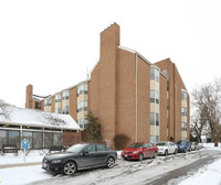 BEXLEY HOUSE in Columbus, OH - Foto de edificio - Building Photo