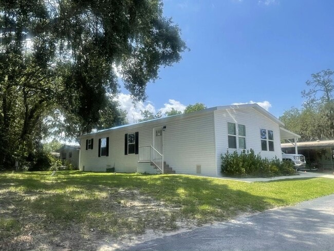 11 Coach House Ct in Daytona Beach, FL - Building Photo - Building Photo