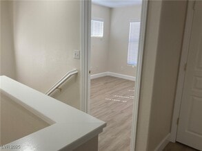 9006 Ellenbrook St in Las Vegas, NV - Building Photo - Building Photo