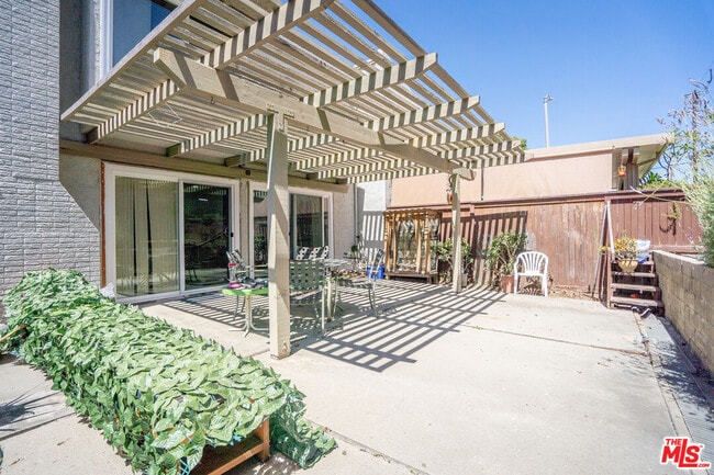 12203 Santa Gertrudes Ave in La Mirada, CA - Building Photo - Building Photo
