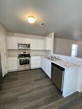 2404 E Fennec St in Siloam Springs, AR - Building Photo - Building Photo