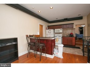 101 Fayette St-Unit -1 in Conshohocken, PA - Building Photo - Building Photo