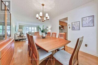 1330 Grand Blvd in Oakville, ON - Building Photo - Building Photo