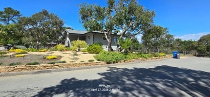 5136 Hillcrest Dr in Cambria, CA - Building Photo - Building Photo