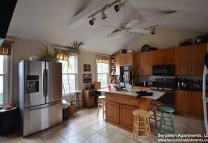 55 Chestnut Hill Ave, Unit 2 in Boston, MA - Building Photo