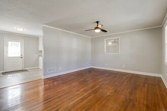 7712 Burdell Dr in Columbia, SC - Building Photo - Building Photo