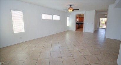 4077 Beisner St in Las Vegas, NV - Building Photo - Building Photo