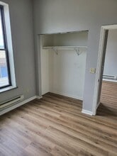 110 S Webster Ave in Omro, WI - Building Photo - Building Photo